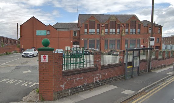 Makkah Mosque and Muslim Community Centre Bolton